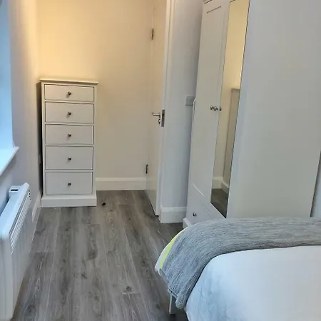 Temple House Adelaide Apartman *